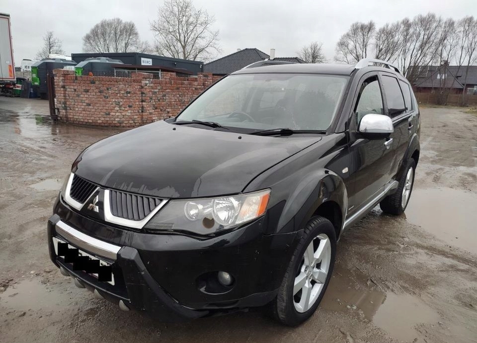 Mitsubishi Outlander 2.0 9020768297 oficjalne archiwum