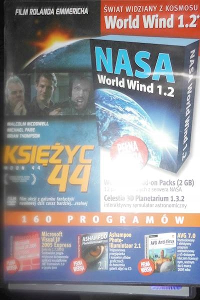 World wind / księżyc 44