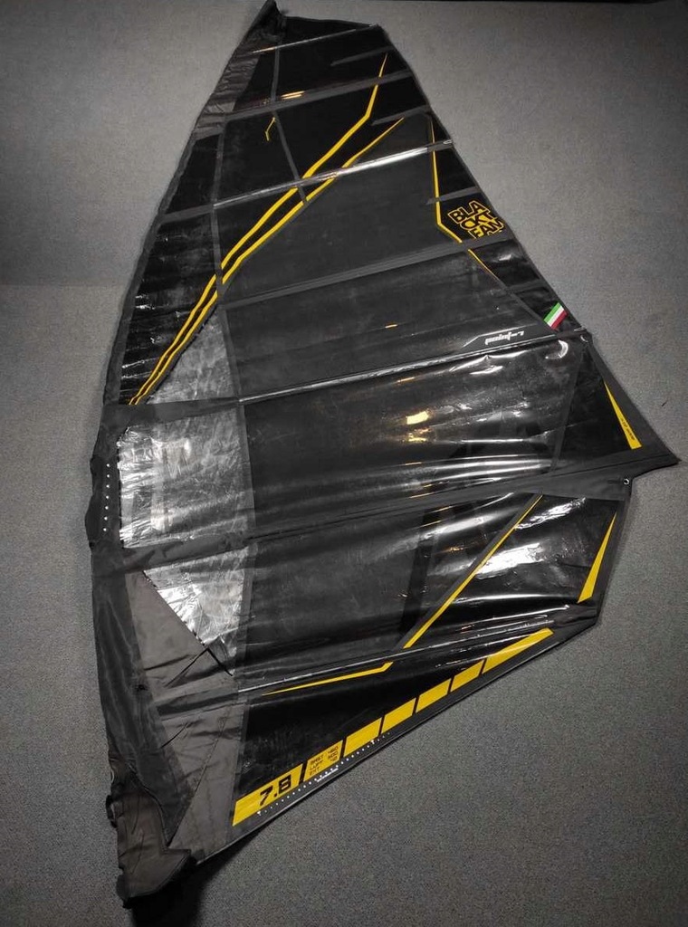 Żagiel używany Point7 2021 AC1 7,8+ Maszt K100