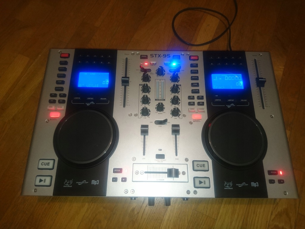 Mixer-kontroler DJ CD/USB/MP3 Skytec STX-95 dj