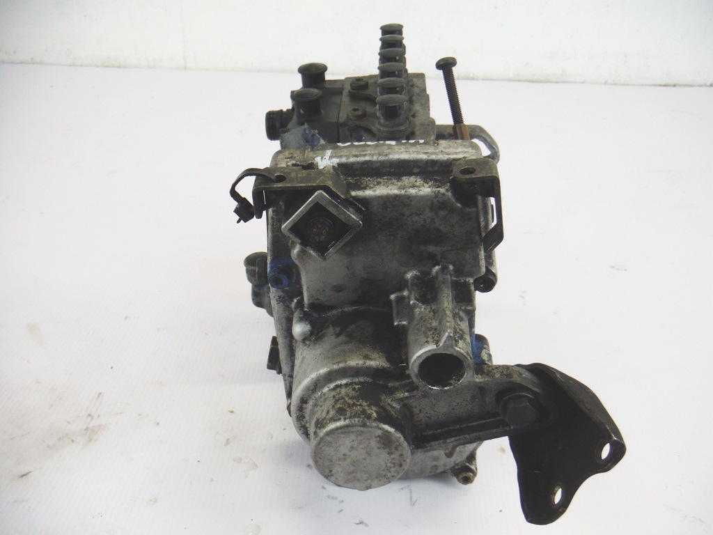 POMPA WTRYSKOWA MERCEDES W210 3,0 TD 6060700601