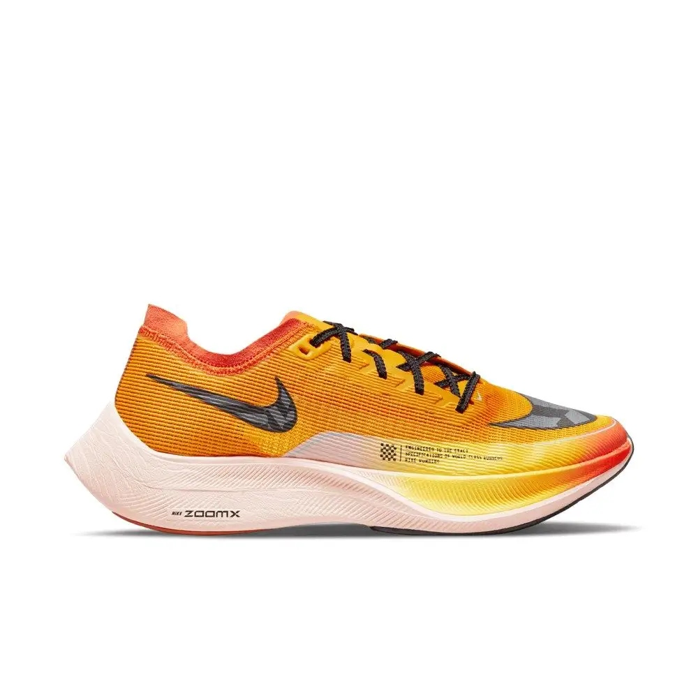 Buty sportowe Nike materiał główny tkanina r. 45,5 pomarańczowy
