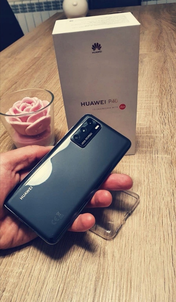 Smartfon Huawei P40 8 GB / 128 GB czarny