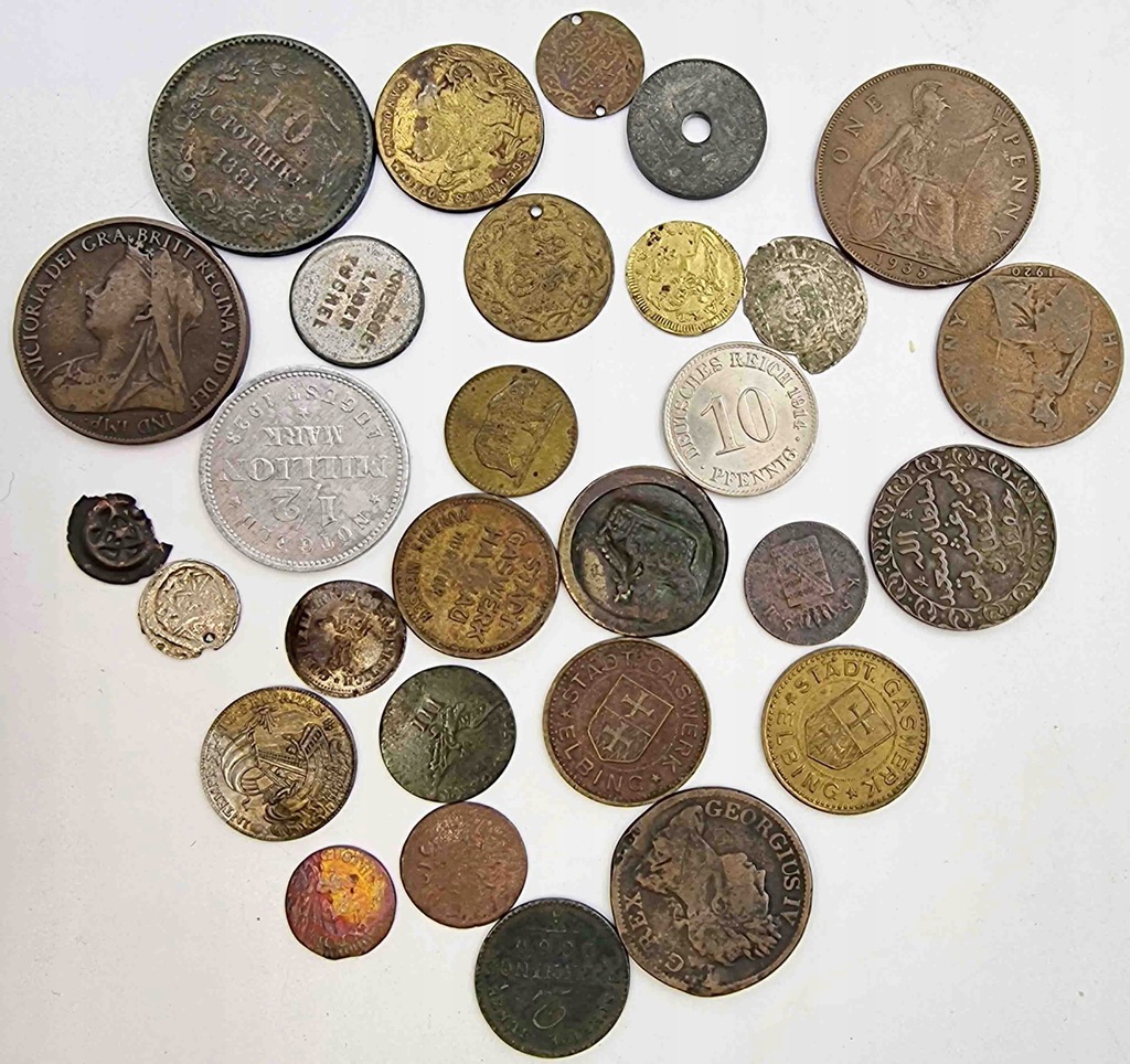 Świat. Zestaw monet – 29 sztuk