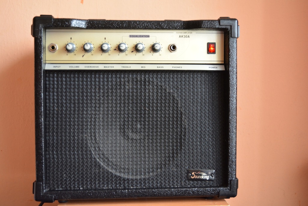 Купить Гитарный усилитель Soundking AK 30 A: отзывы, фото и ...