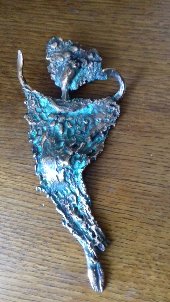 Mini rzeźba anioł brąz prezent 21,5cm Bardyszewska