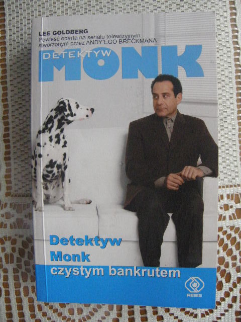 Detektyw Monk czystym bankrutem i Śmierć w banku