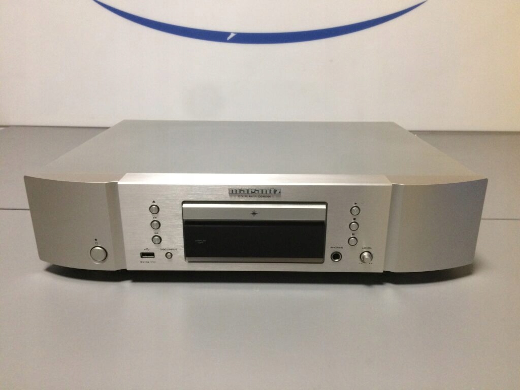 Купить CD-ПЛЕЕР MARANTZ CD6006 СЕРЕБРЯНЫЙ BCM АУКЦИОН!: отзывы, фото, характеристики в интерне-магазине Aredi.ru