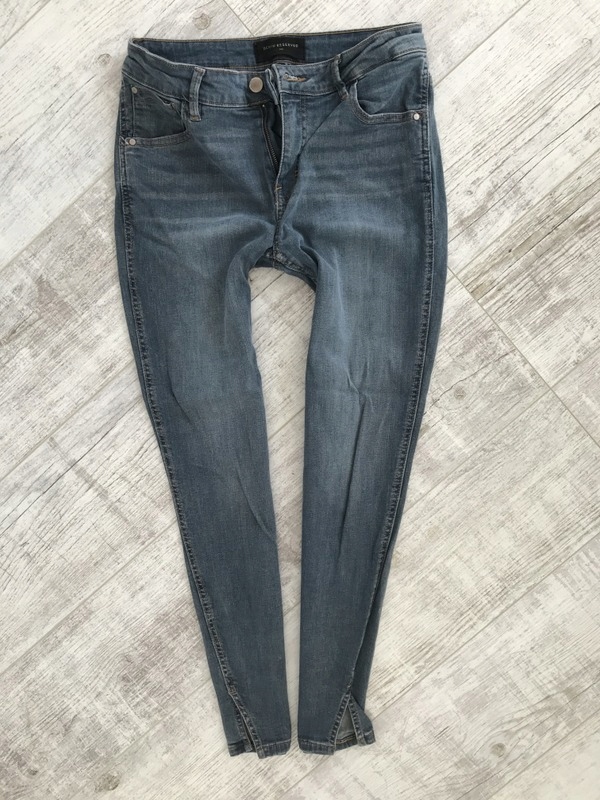 RESERVED__SPODNIE jeans rurki stretch__40 L