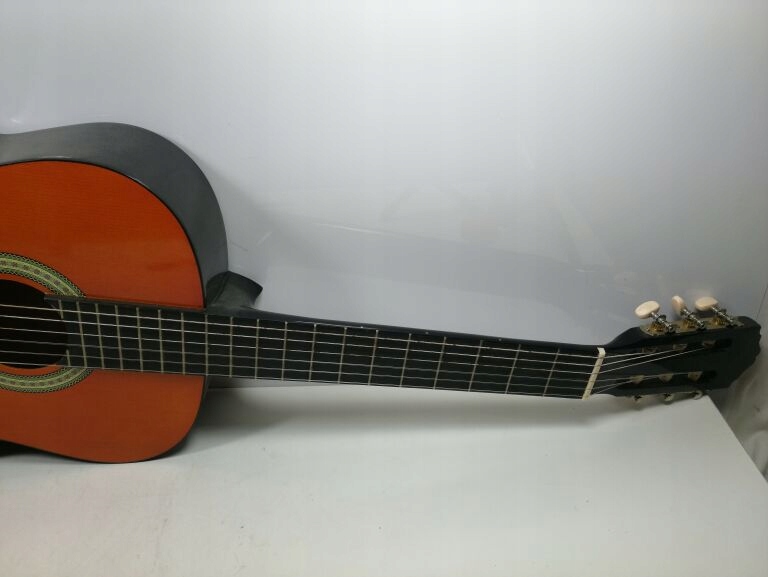 GITARA MESSINA 67279