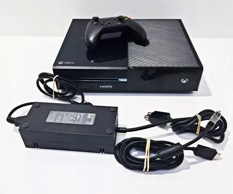 KONSOLA MICROSOFT XBOX ONE 1540