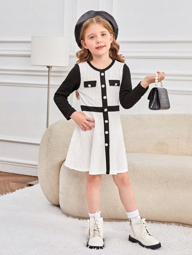 SHEIN SUKIENKA BIAŁO- CZARNA OZDOBNE GUZIKI 116CM 338