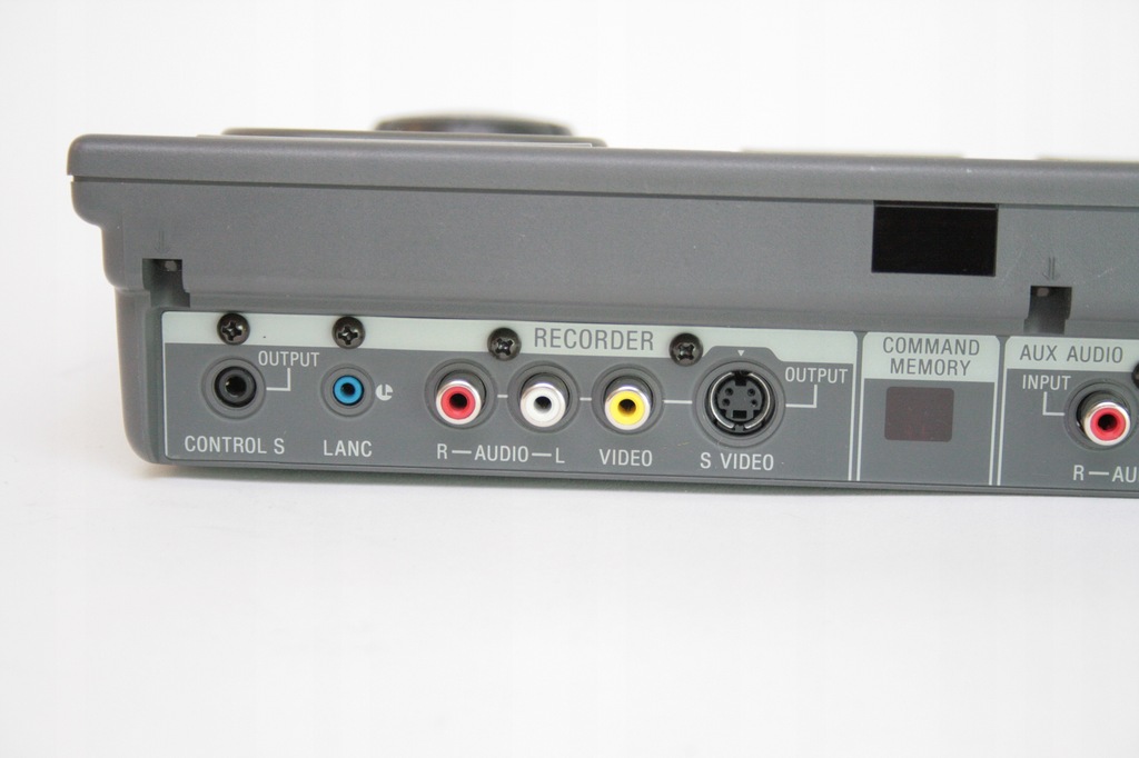 Купить Семейный студийный AV-микшер SONY XV-AL100E VCR: отзывы, фото, характеристики в интерне-магазине Aredi.ru