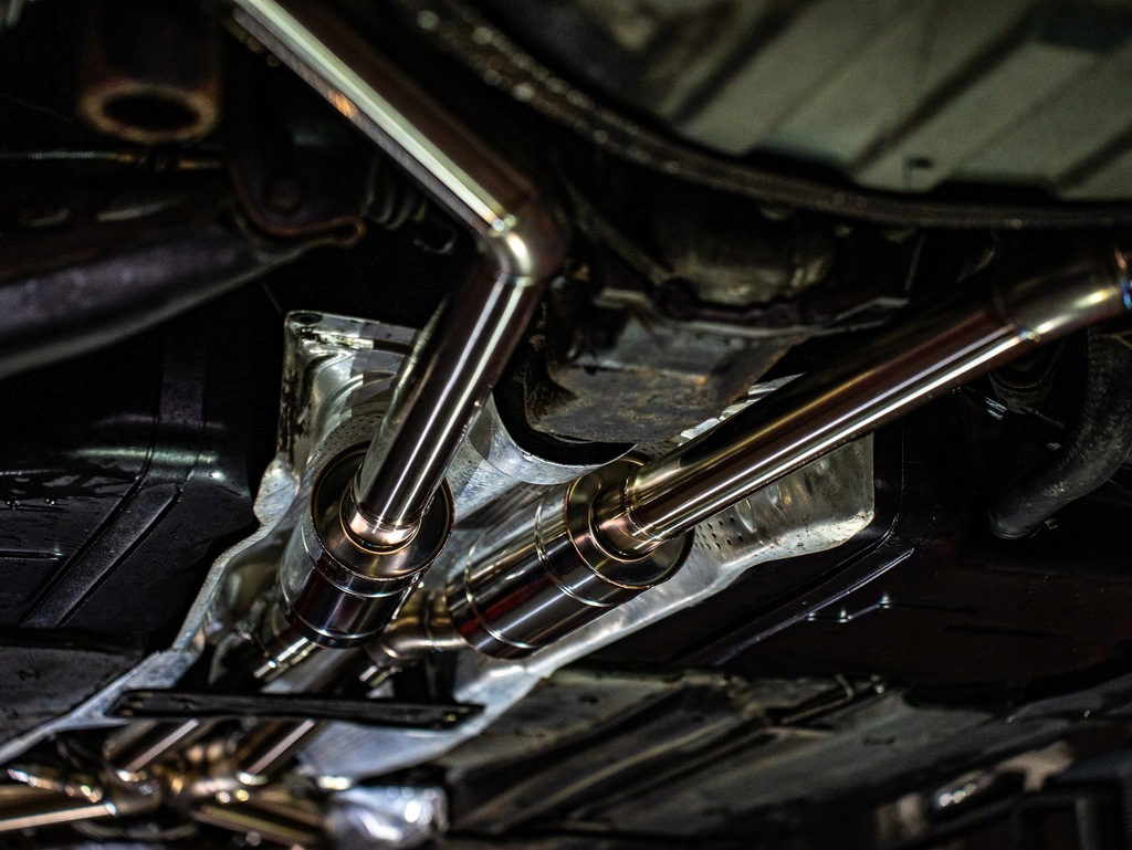 Układ wydechowy BMW 7 E38 740i 4.4L V8 WLM Customs nierdzewka INOX komplet