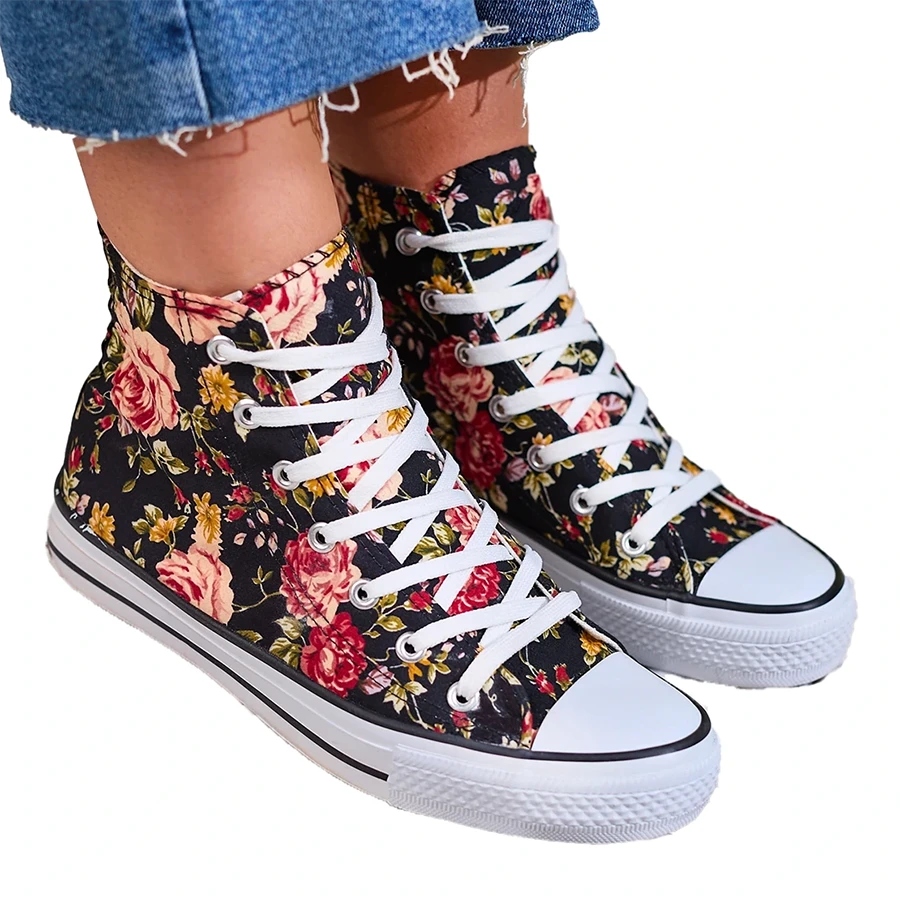 CZARNE DAMSKIE TRAMPKI W KWIATY FAHENNA 40