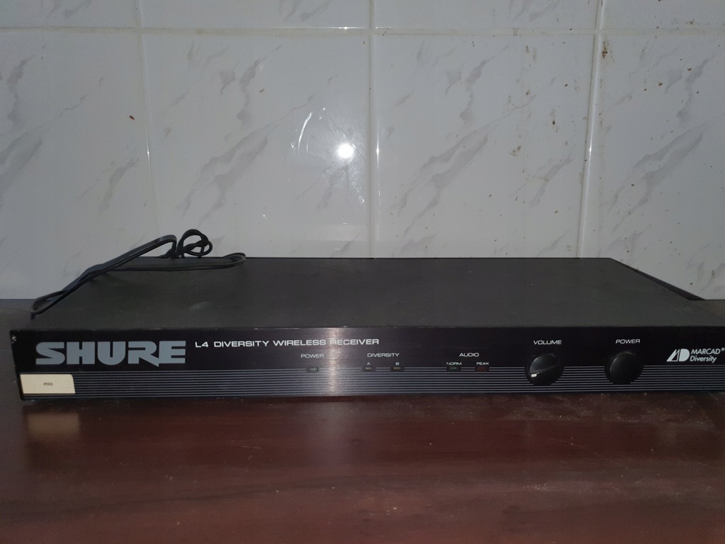STACJA ODBIORCZA SHURE L4 DIVERSITY WIRELESS