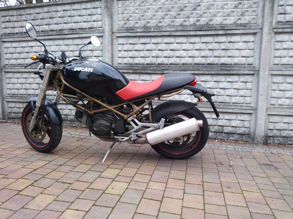 motocykl ducati monster 600