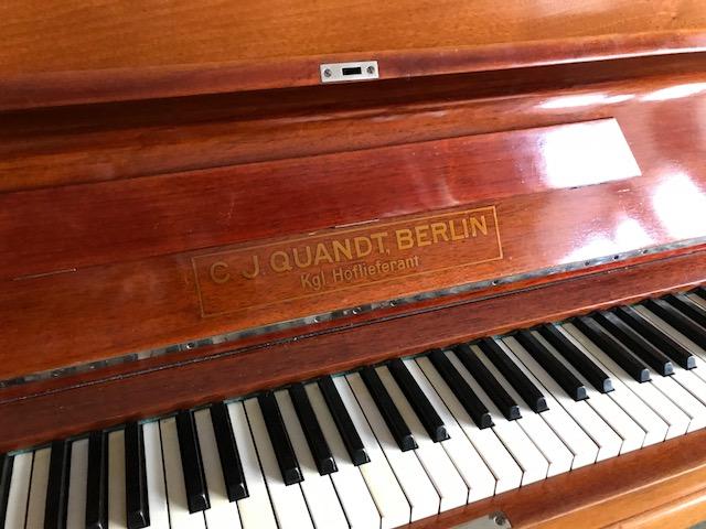 Pianino renomowanej firmy C.J.guandt