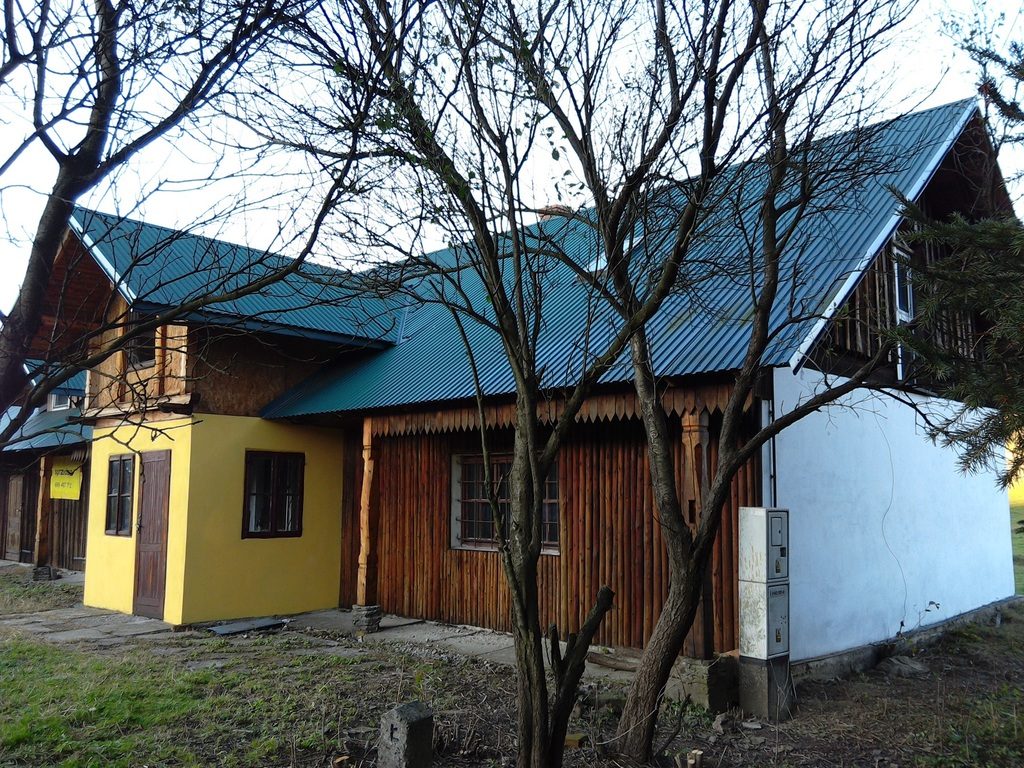 Dom, Konieczna, Uście Gorlickie (gm.), 300 m²