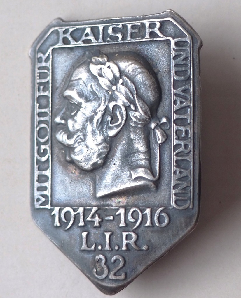 Kappenabzeichen LIR 32 1914-1916 Nowy Sącz