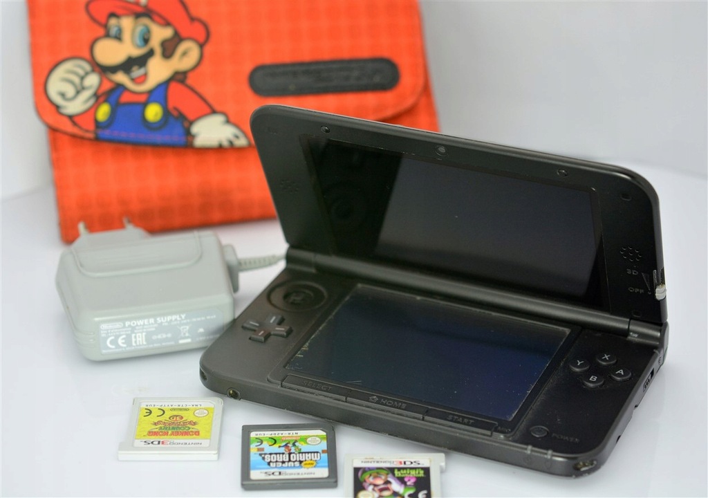 Nintedo 3DS XL 4GB + 3 Gry + Etui