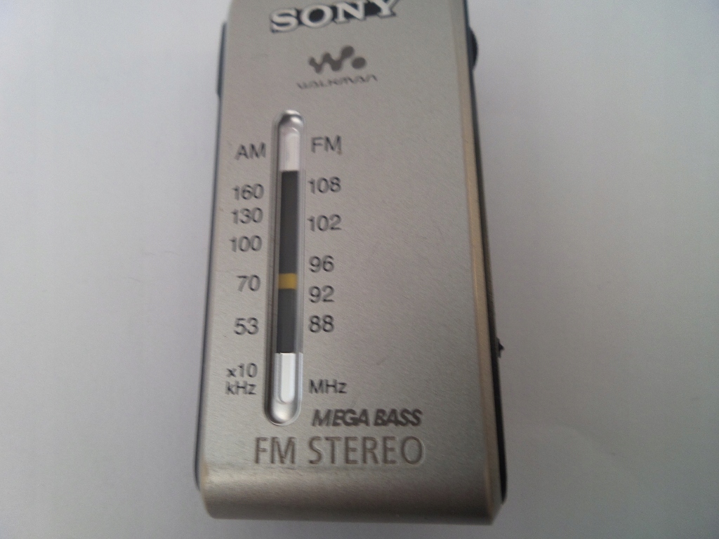 Mini radio sony walkman srfs84 12778561994 oficjalne archiwum Allegro