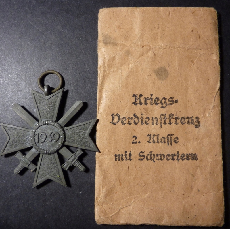 Kriegsverdienstkreuz 2 klasy z mieczami+ torebka Klein & Quenzer