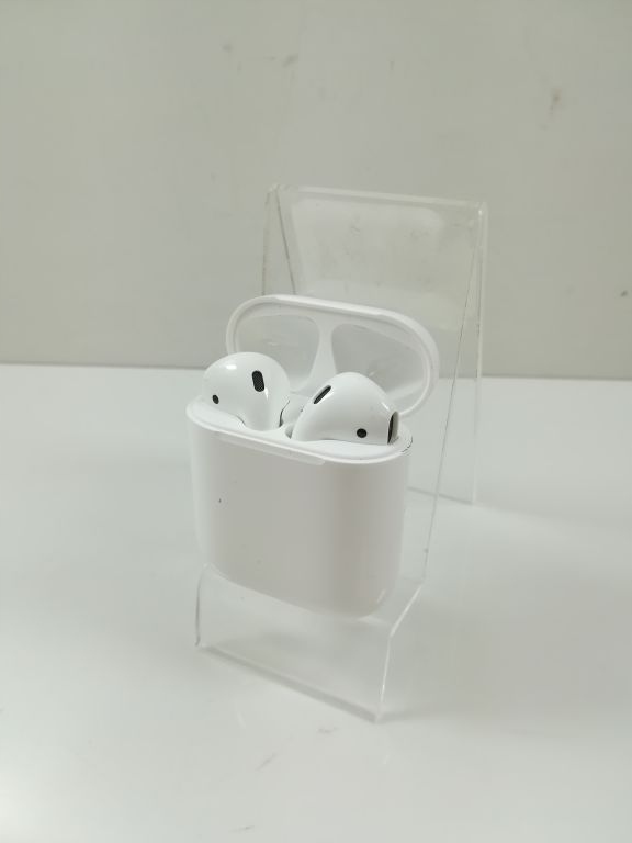 APPLE IPHONE AIRPODS 2 + KABEL USB