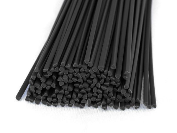 Profile tworzyw HDPE 100g czarne trójkąty