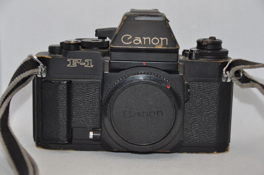 Aparat Canon f1