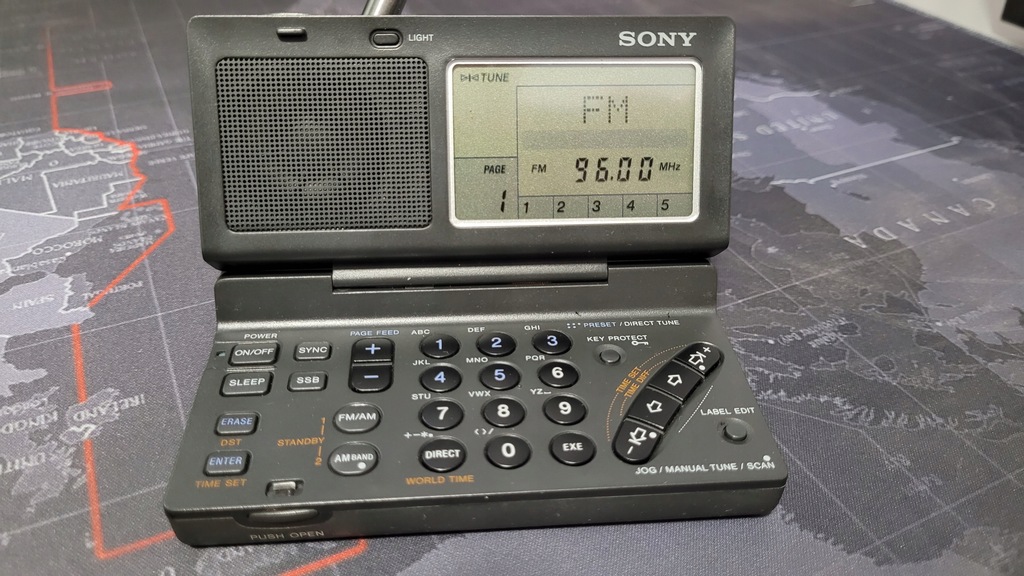 Radio sony icf-sw100 world band receiver