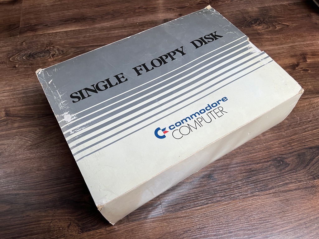 Stacja dysków Commodore 1541 BOX