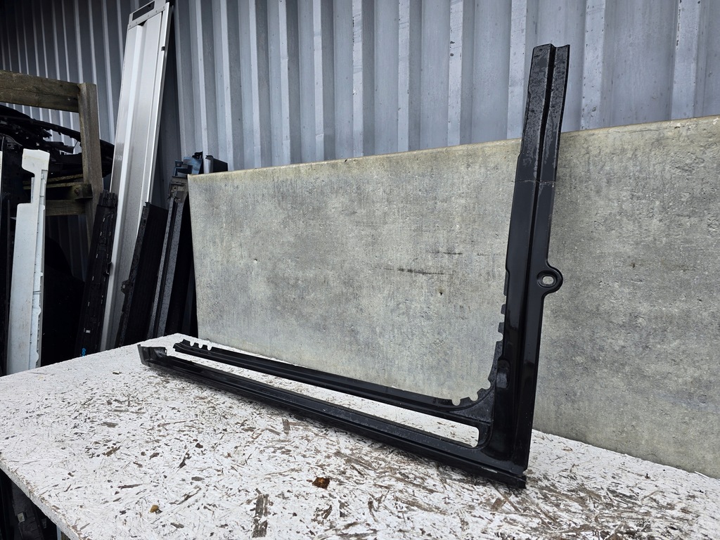 VW T5 7H T6 7E PRÓG SŁUPEK PRAWY POSZYCIE NOWE 7H0810076A