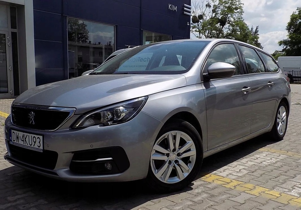 Peugeot 308 1.2 Benzyna 130KM