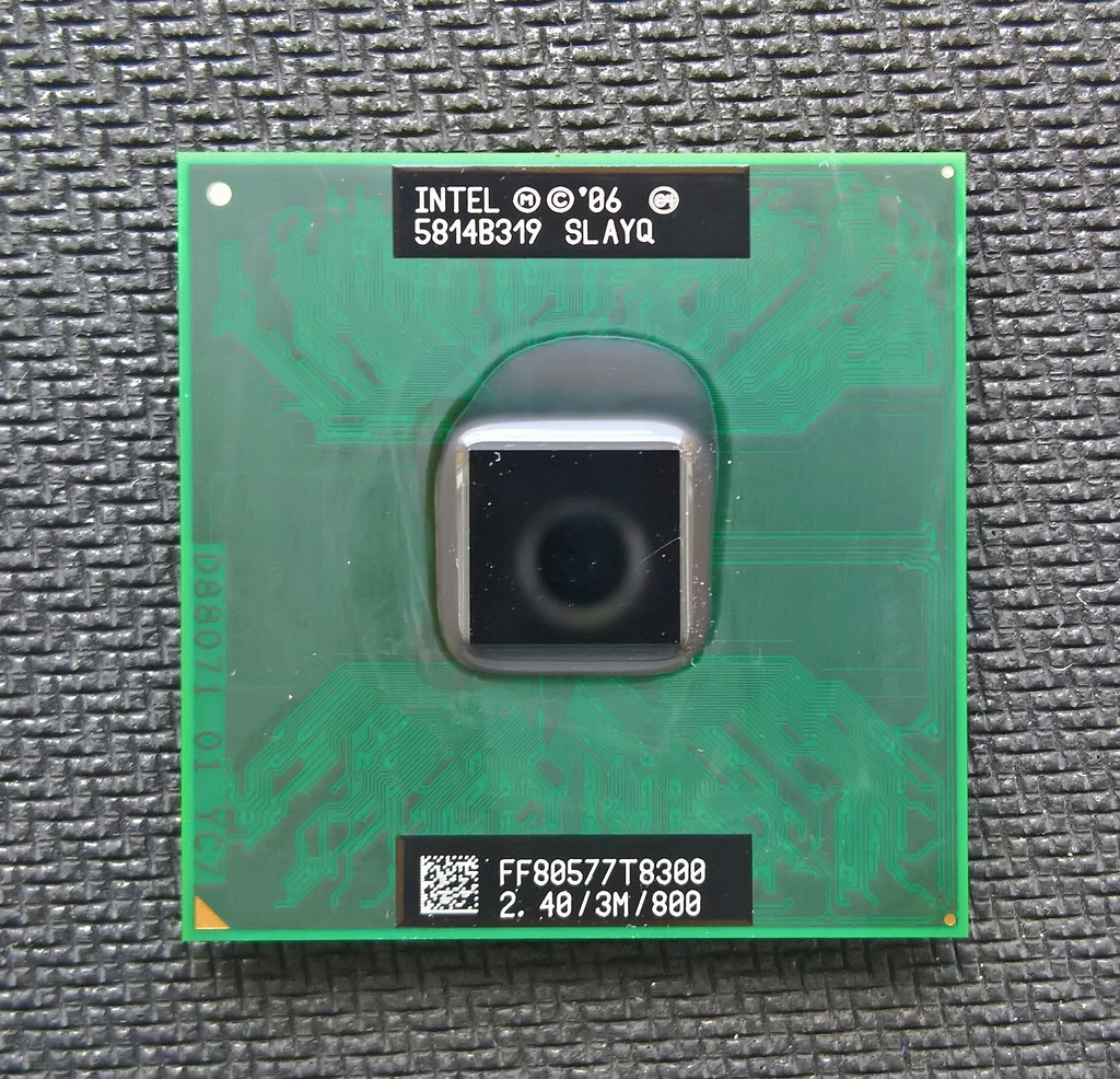 Procesor Intel Core 2 Duo T8300 SLAYQ 2,4GHz 3MB C