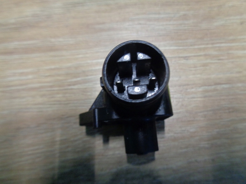 CZUJNIK SENSOR MAP HONDA CBR 600 F4I 0106 7785102351 oficjalne