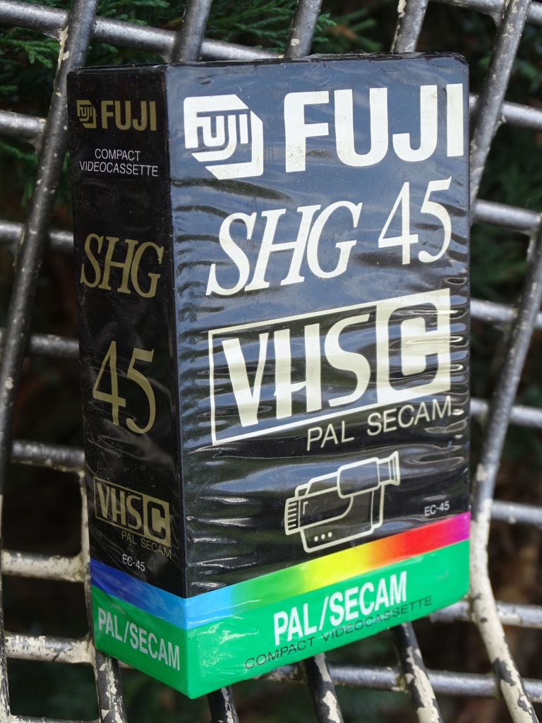 Kaseta VHSC FUJI SHG EC45 N do kamery wideo NIEUŻYWANA zafoliowana