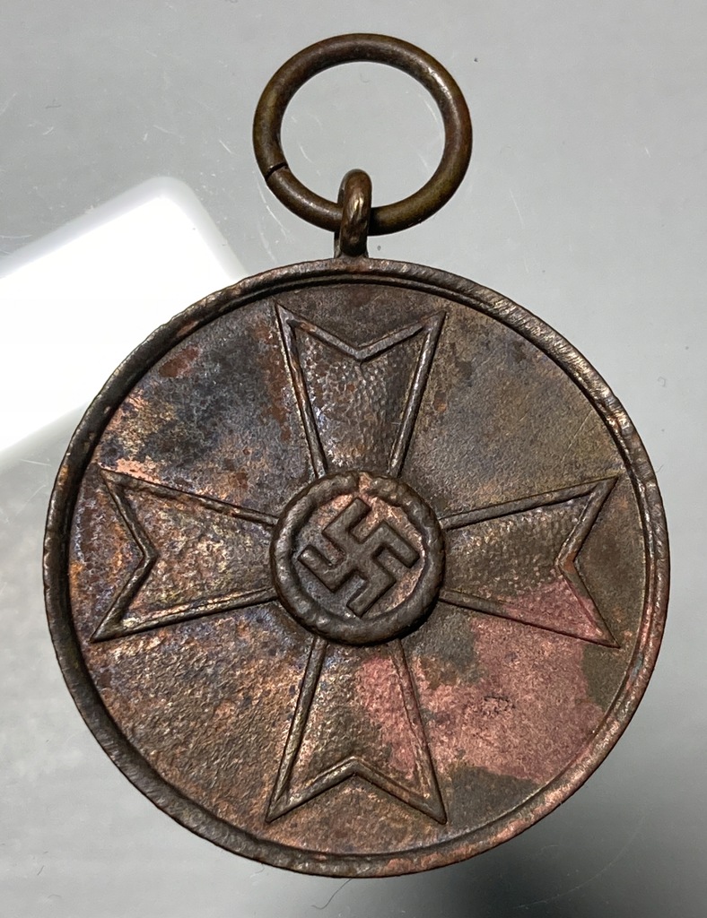 Niemcy Medal Fur Kriegsverdienst 1939 ładny