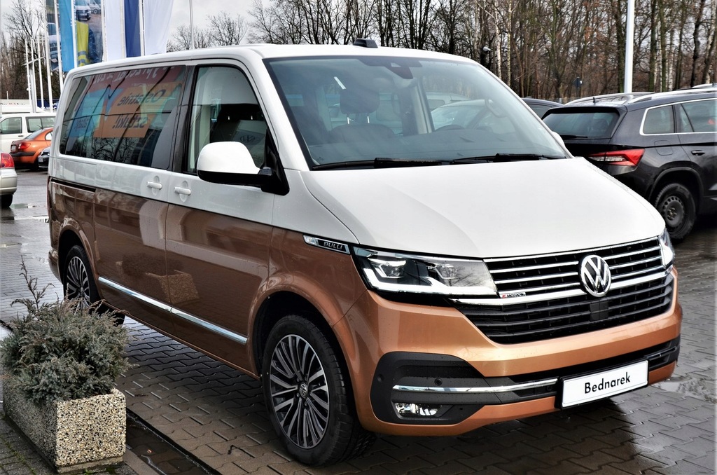 Купить Volkswagen VW Multivan T6.1 HIGHLINE 4x4 DSG 199 л.с.: отзывы, фото, характеристики в интерне-магазине Aredi.ru