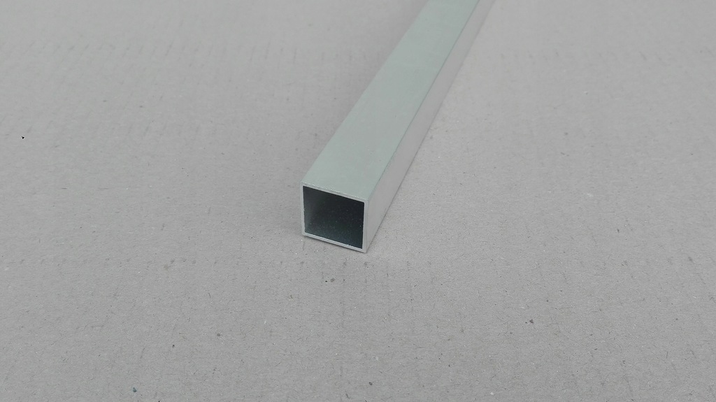 Profil zamknięty aluminiowy 20x20x1mm 1m PROMOCJA