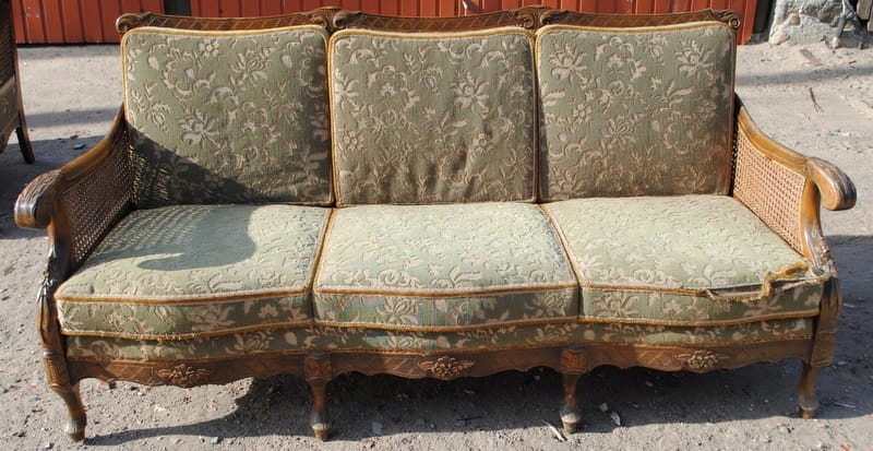 Stara sofa Ludwik z rafią