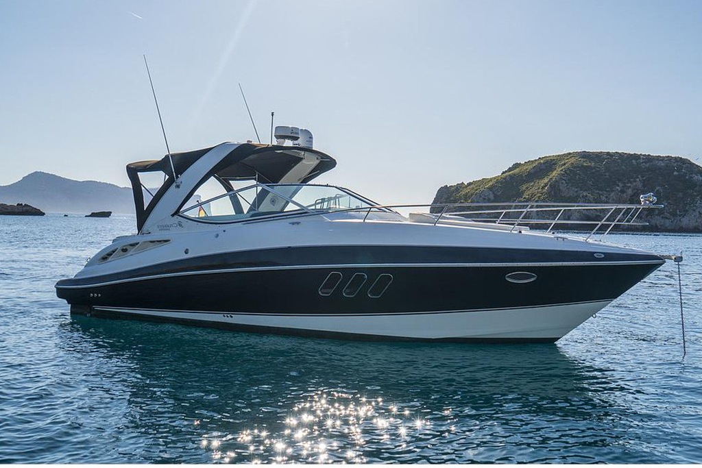 Cruiser Yachts 330 Express Diesel Volvo D4 2009 Eu