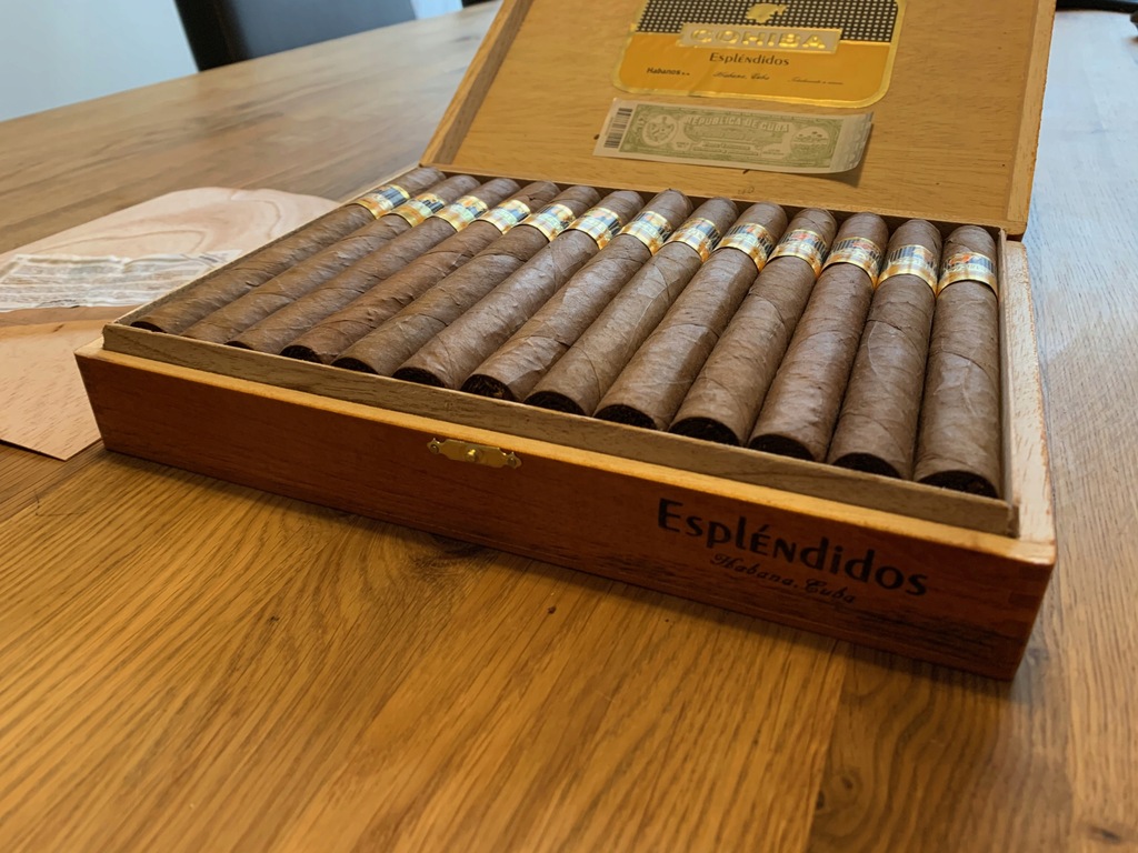 Cygara Cohiba Esplendidos 25 szt . Oryginał z Kuby