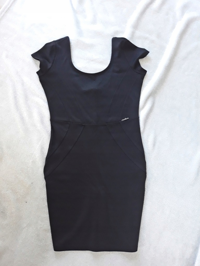 Czarna sukienka krótki rękaw CROPP CHILLIN r. S 36
