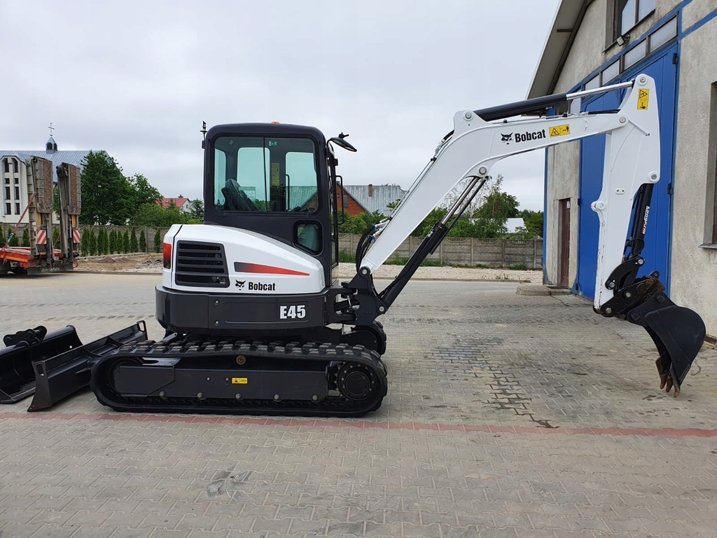 Купить МИНИ-ЭКСКАВАТОР BOBCAT E45 E50 E62 2019R НОВЫЙ CAT JCB: отзывы, фото, характеристики в интерне-магазине Aredi.ru