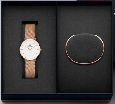 Nowy zegarek Daniel Wellington Petite z bransoletą