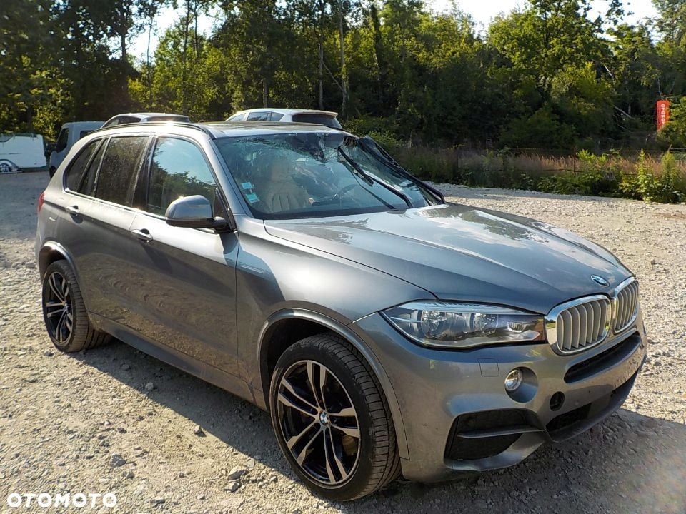 BMW X5 M 381KM