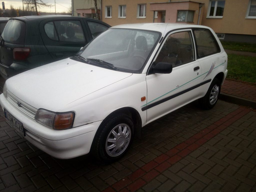 WOŚP Toyota STARLET 1.3 16V  WOŚP KJS do jazdy