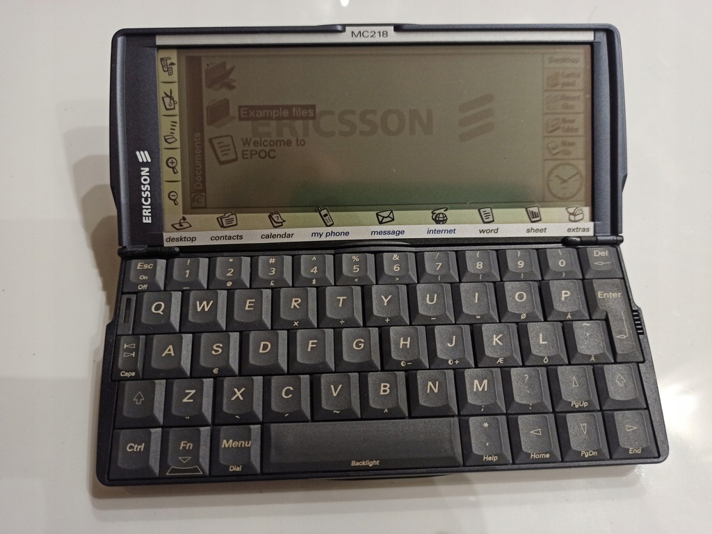 418. ERICSSON MC218 vintage PDA