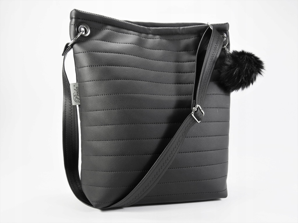 Купить Женская черная кожаная стеганая сумка с помпоном 2022: отзывы, фото, характеристики в интерне-магазине Aredi.ru